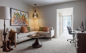 Hotel Contessa - Suites On The Riverwalk